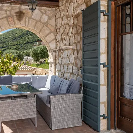 Armos Stone - Private Pool & Sea Views, By Zantewize Villa