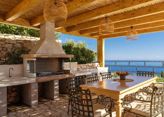 Armos Stone - Private Pool & Sea Views, By Zantewize Vila