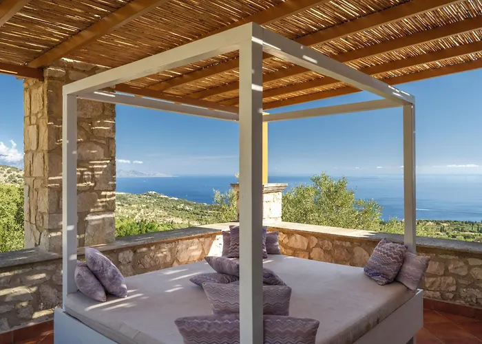 Vila Armos Stone - Private Pool & Sea Views, By Zantewize *