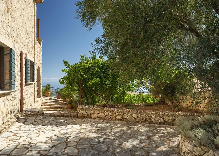 Armos Stone - Private Pool & Sea Views, By Zantewize Vila